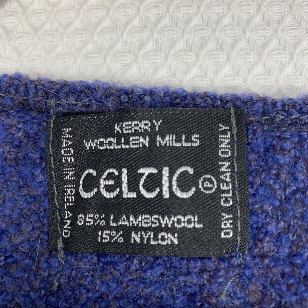 Kerry Woollen Mills Lambswool Shawl Ireland Celtic Blue Blanket Wrap One Size - Picture 3 of 9
